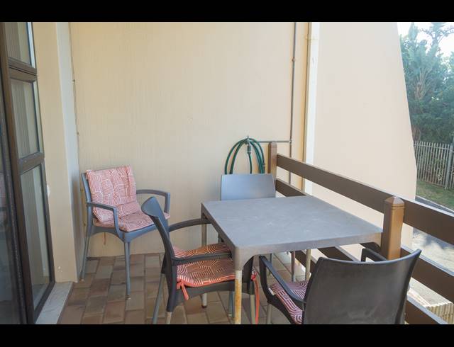3 BEDROOM TOWNHOUSE FOR SALE IN SCOTTBURGH CENTRAL